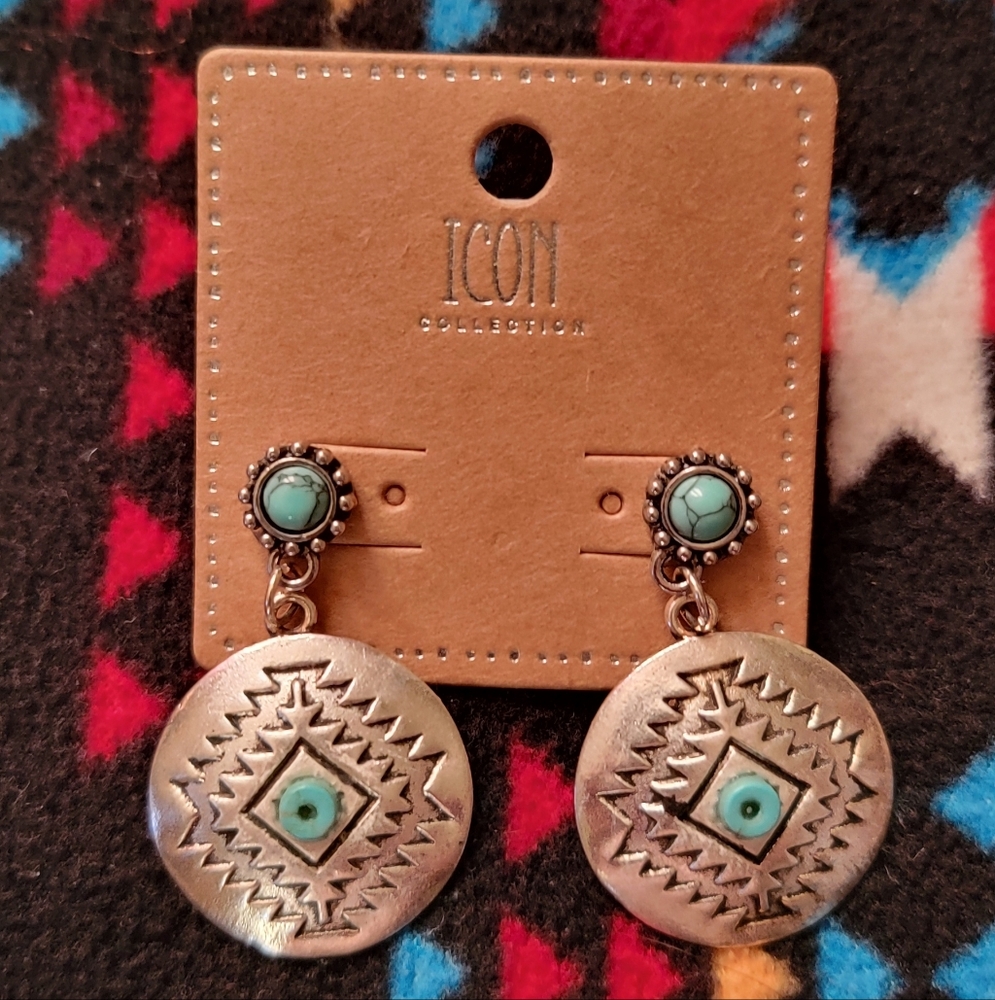 IC COLLECTION Turquoise and Silver Geometric Earrings
